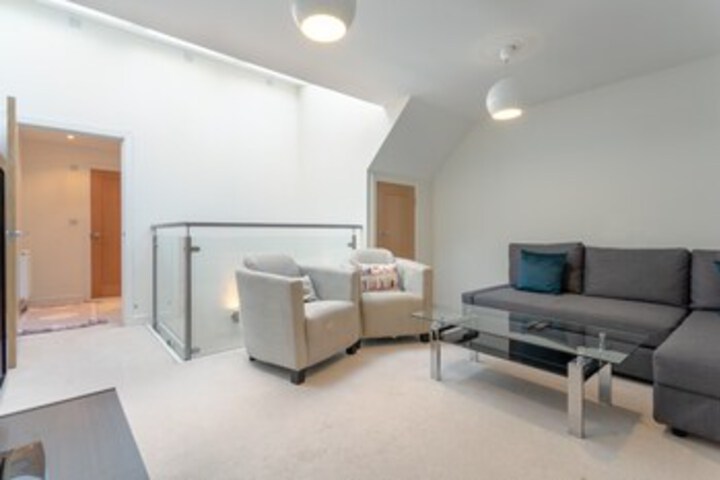 Room 7 of 22