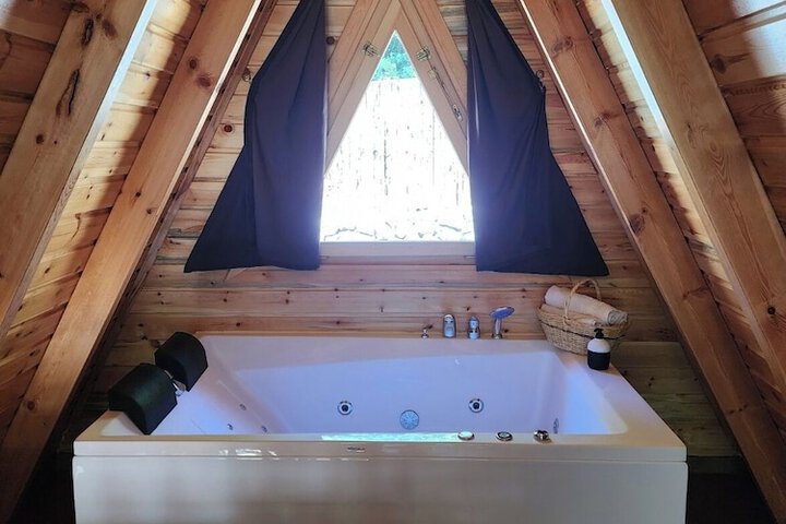 Room 6 of 39