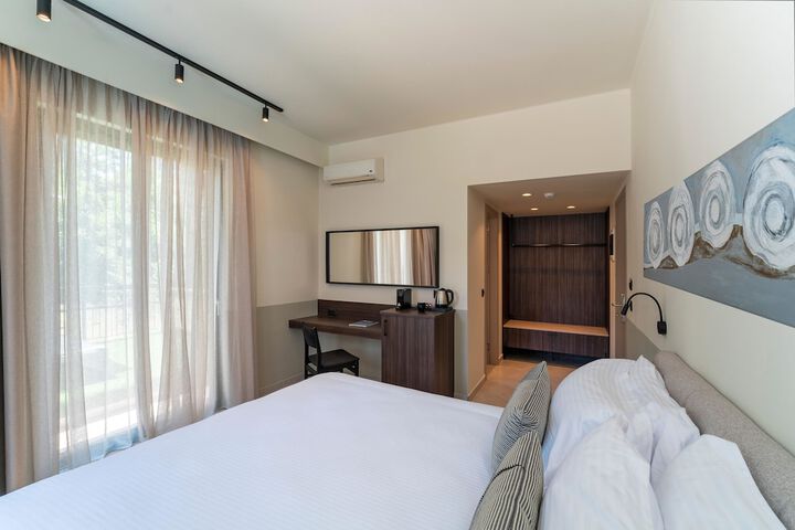 Room 28 of 78
