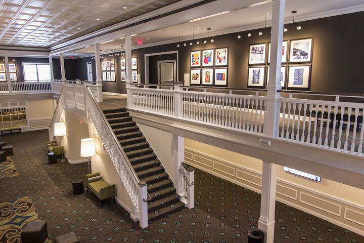Entrance & Lobby
