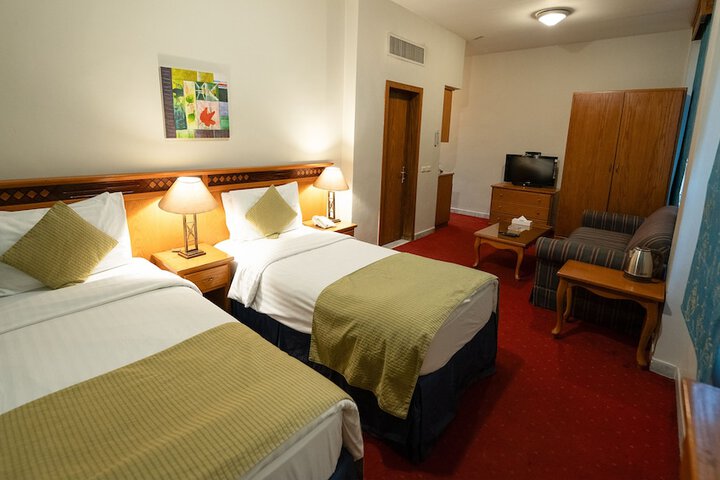 Room 14 of 38