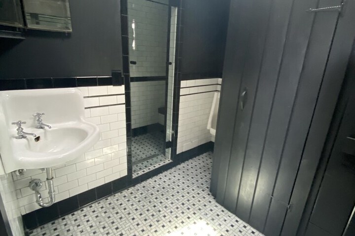 Room 55 of 65