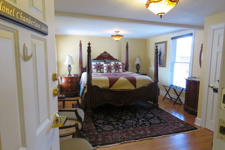 Room 17 of 64