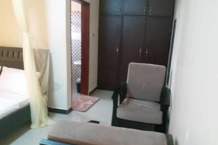 Room 5 of 23