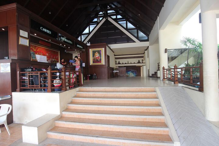 Hotel 2 of 53