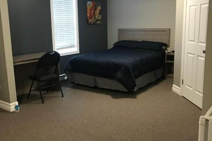 Room 15 of 28