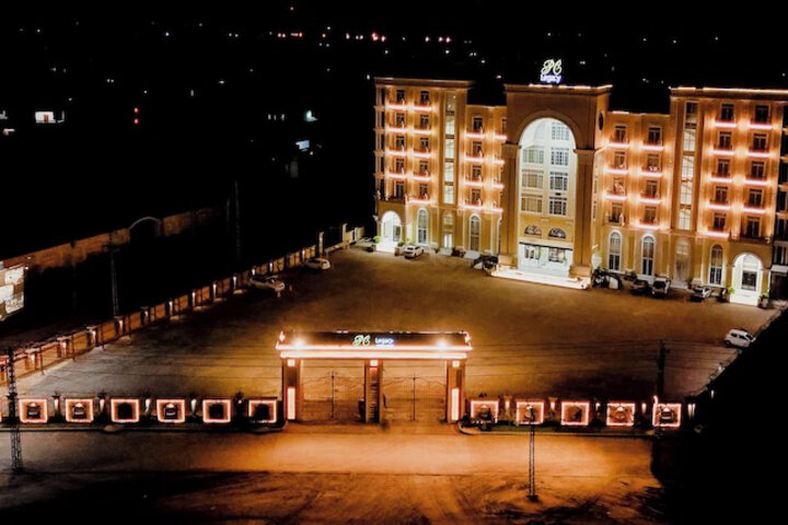 Hotel 89 of 93