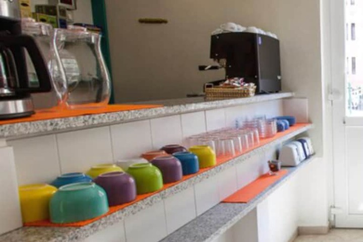 Breakfast/Coffee Service 17 of 28