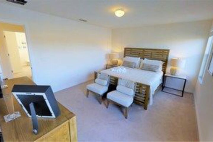 Room 5 of 21