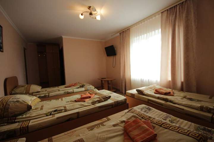 Room 22 of 47