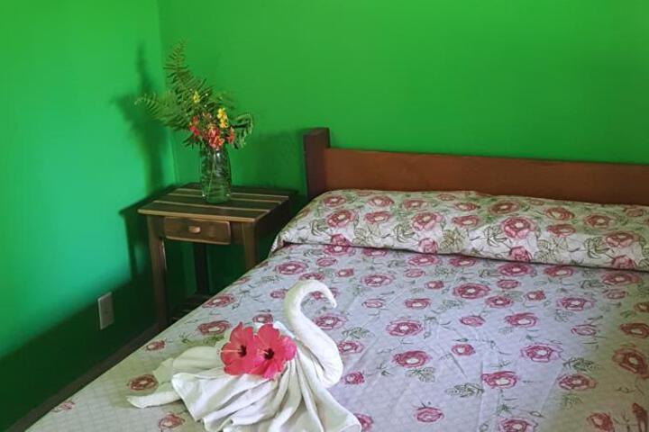 Room 11 of 24