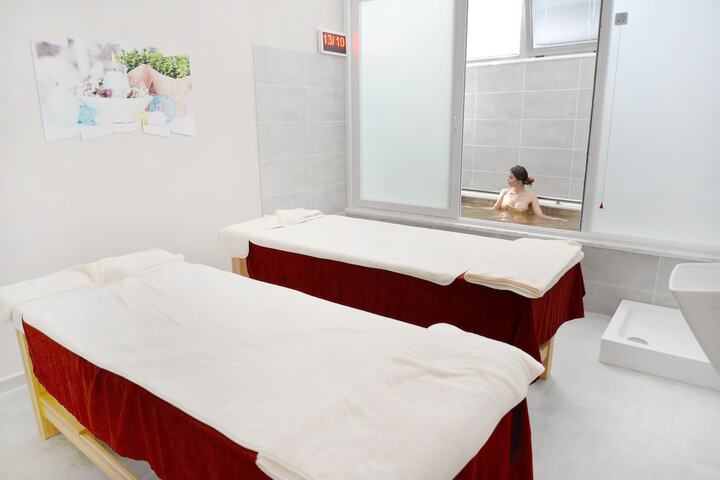 Spa 54 of 139