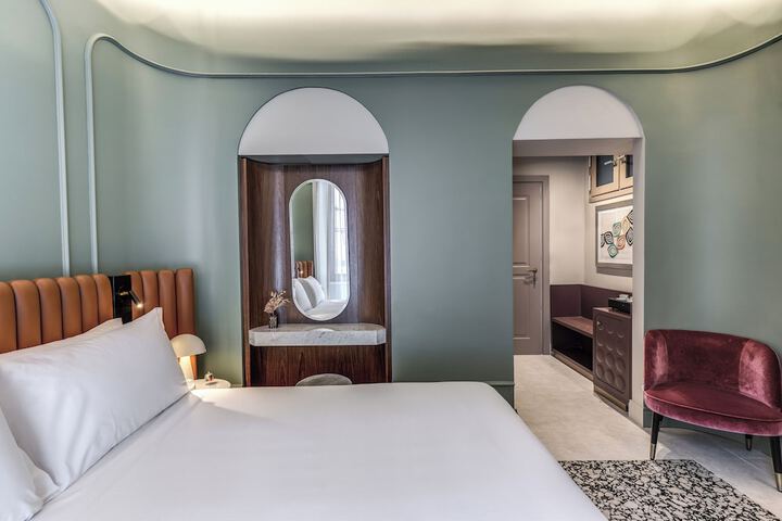 Room 21 of 51