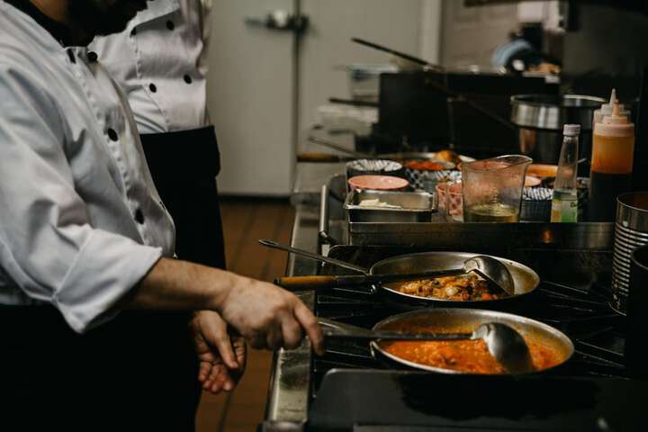 Dining 40 of 63