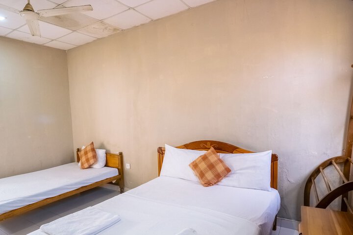 Room 3 of 23