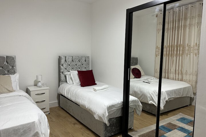 Room 35 of 38