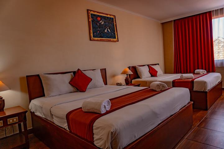 Room 9 of 31