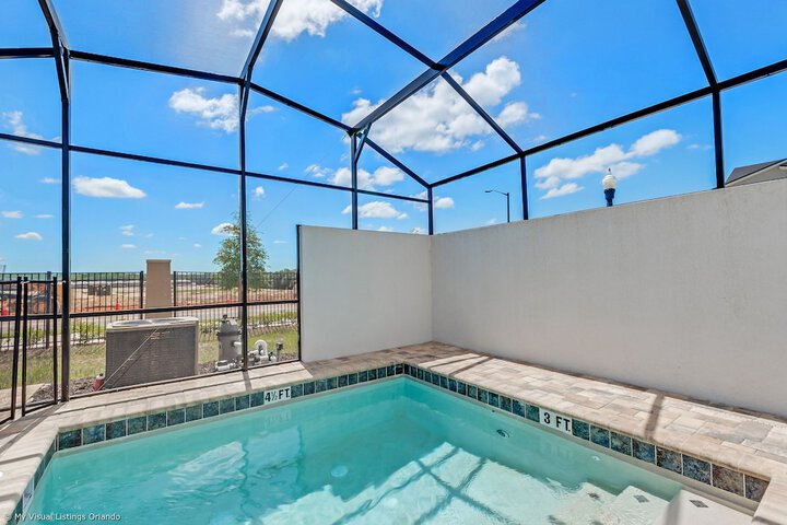 Pool 44 of 55
