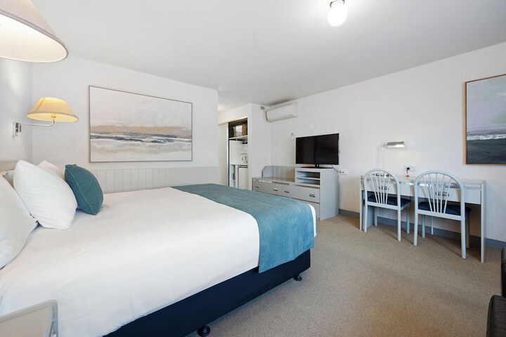 Room 5 of 31
