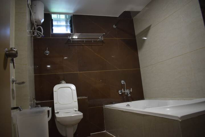 Room 17 of 26