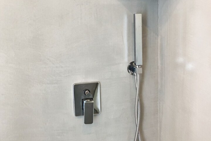 Room 9 of 46