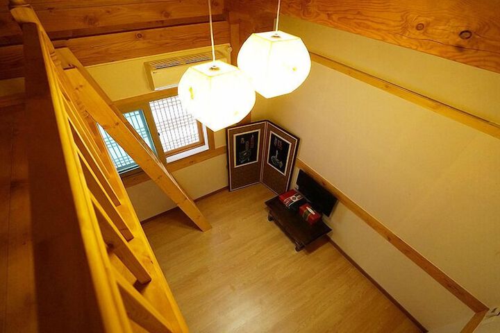 Room 18 of 73