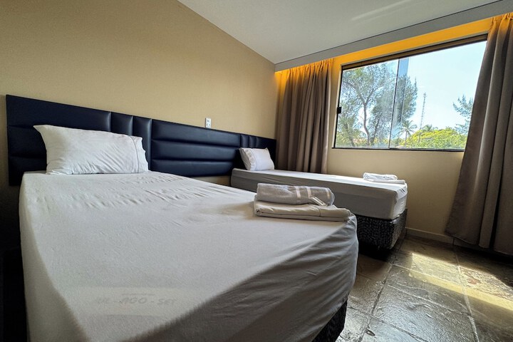 Room 8 of 24