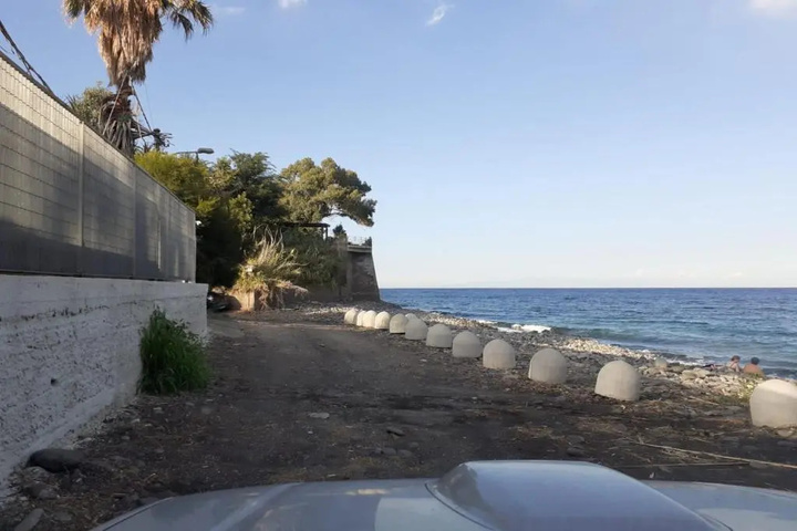 Beach 8 of 11