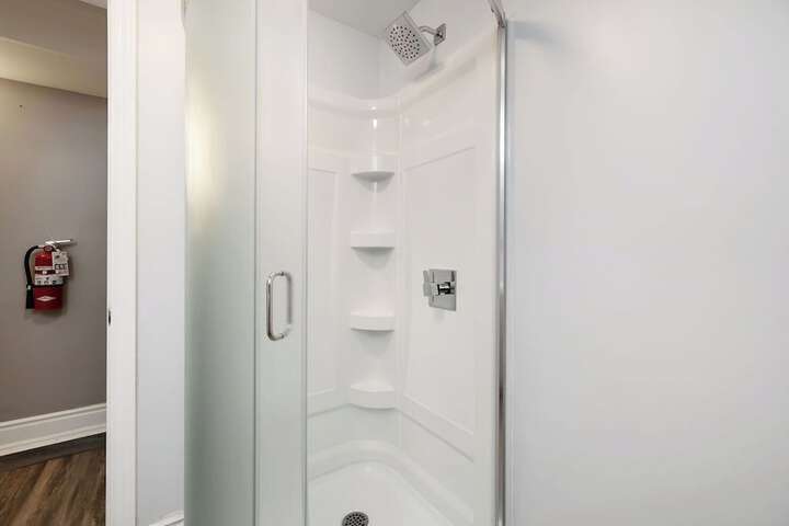 Room 35 of 42