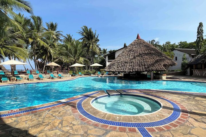 Pool 48 of 143