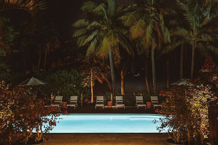 Pool 71 of 122