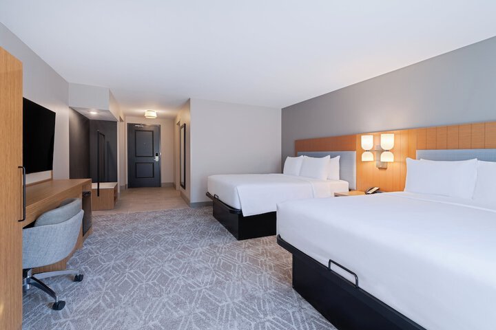 Room 14 of 60