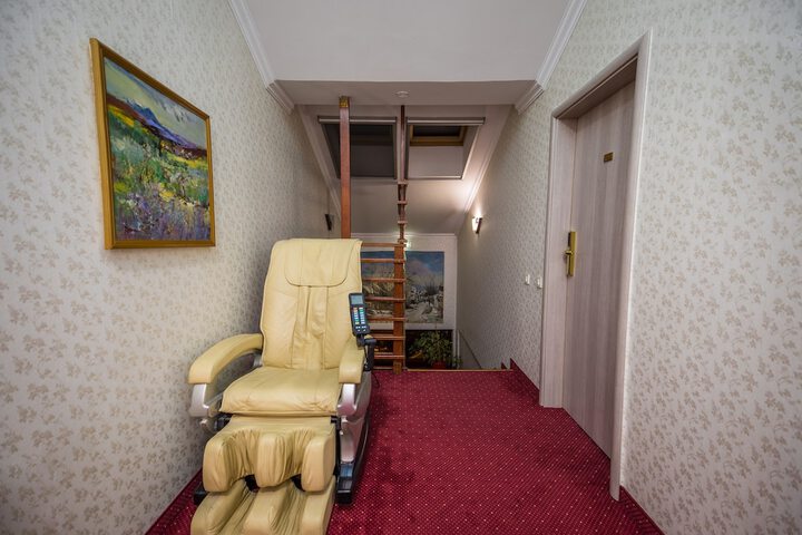 Hotel Interior 7 of 24