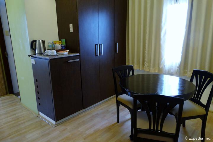 Room 21 of 44