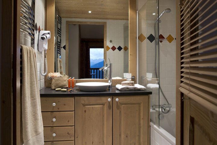 Bath Interior