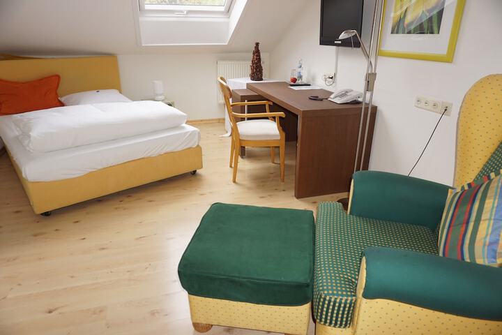 Room 7 of 59