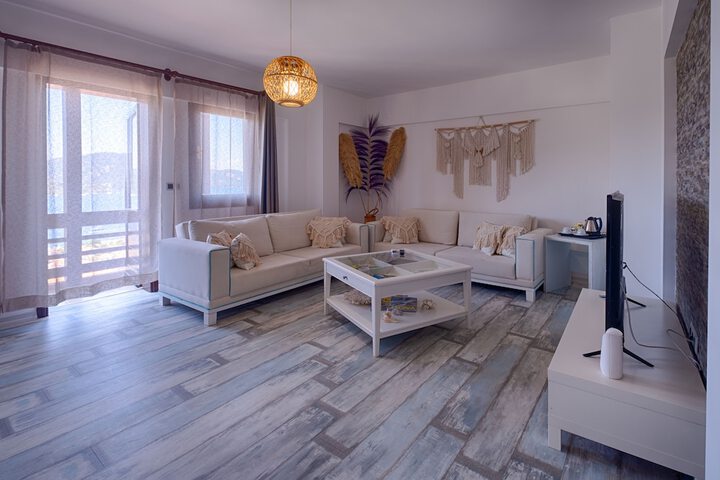 Room 15 of 50