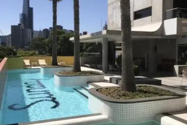 Pool 10 of 14