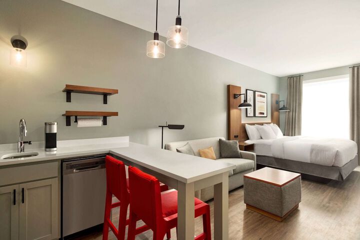 Room 20 of 43