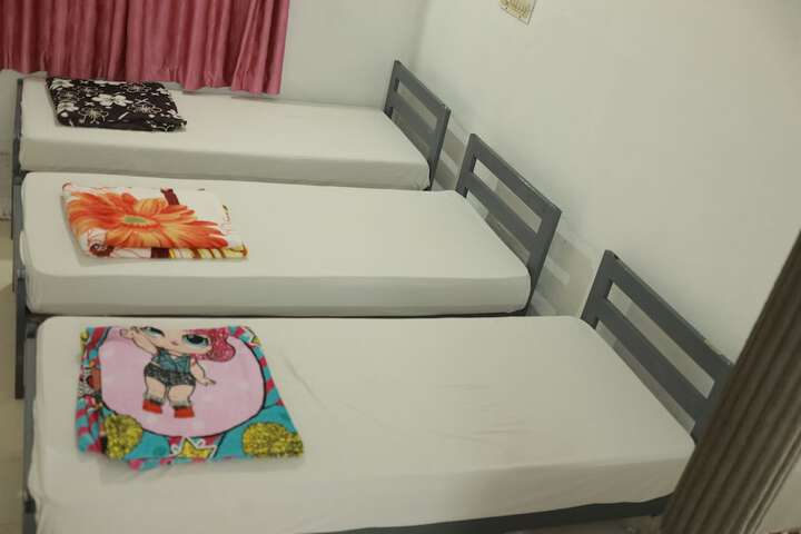 Room 22 of 53