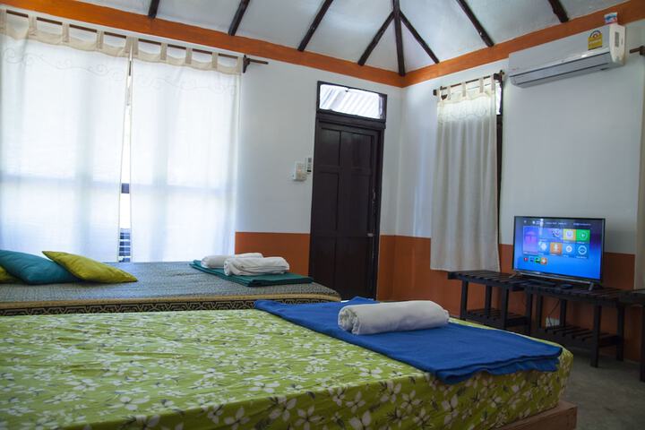 Room 20 of 103