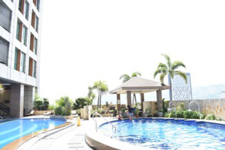 Pool 46 of 96