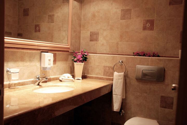 Clean Restrooms