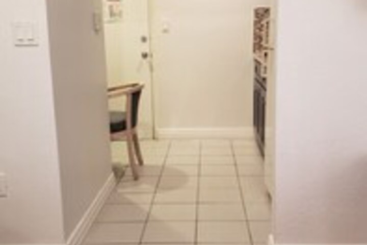 Room 12 of 13