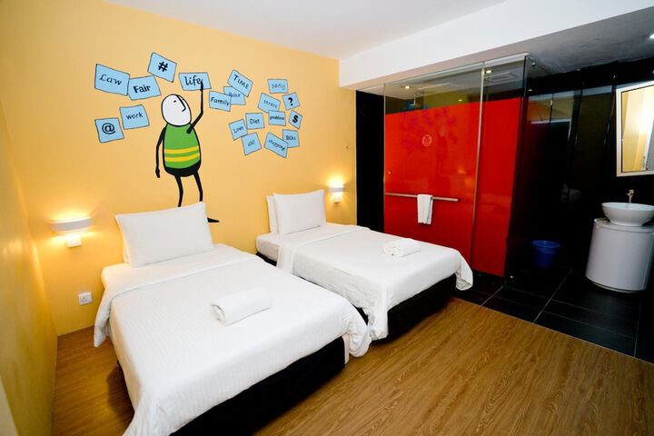 Room 18 of 51