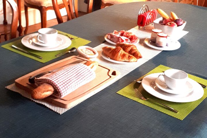 Breakfast/Coffee Service 39 of 52