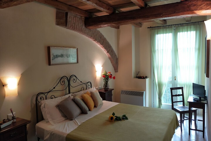 Room 18 of 47