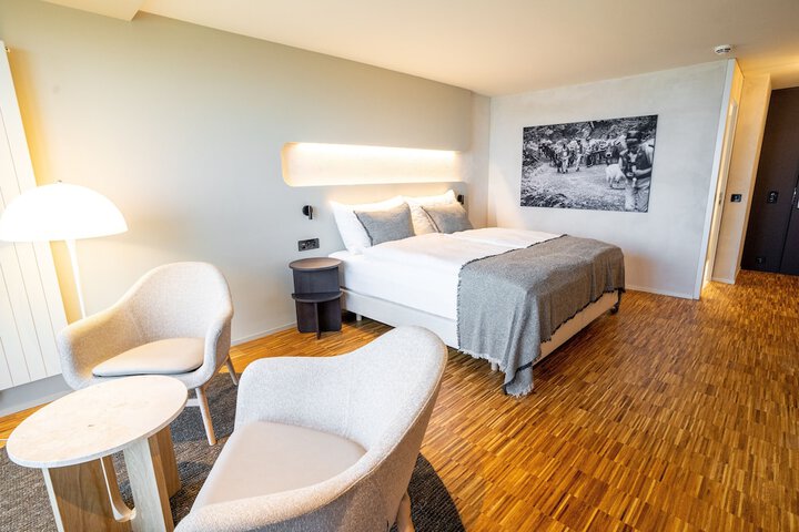 Room 20 of 111