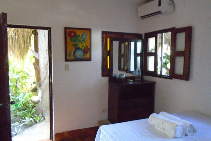 Room 2 of 228