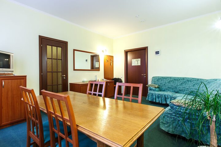 Room 30 of 51